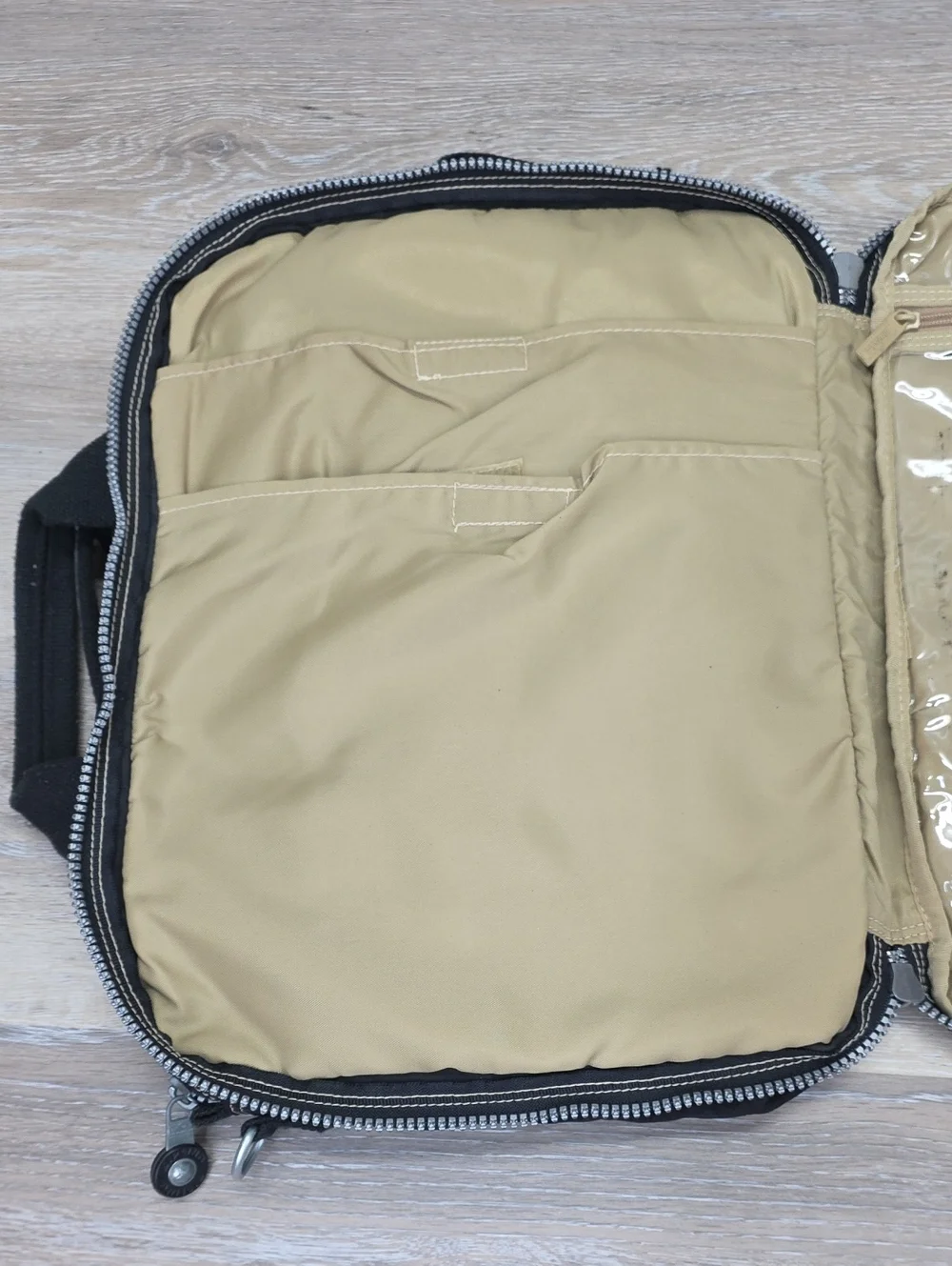 Rare Vintage Kipling Water Resistant Adjustable Backpack/Laptop Bag Briefcase